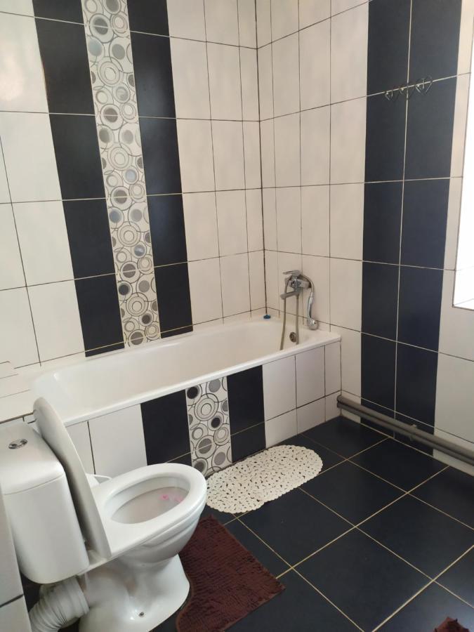 Hotel Білий Птах Svityaz' Esterno foto
