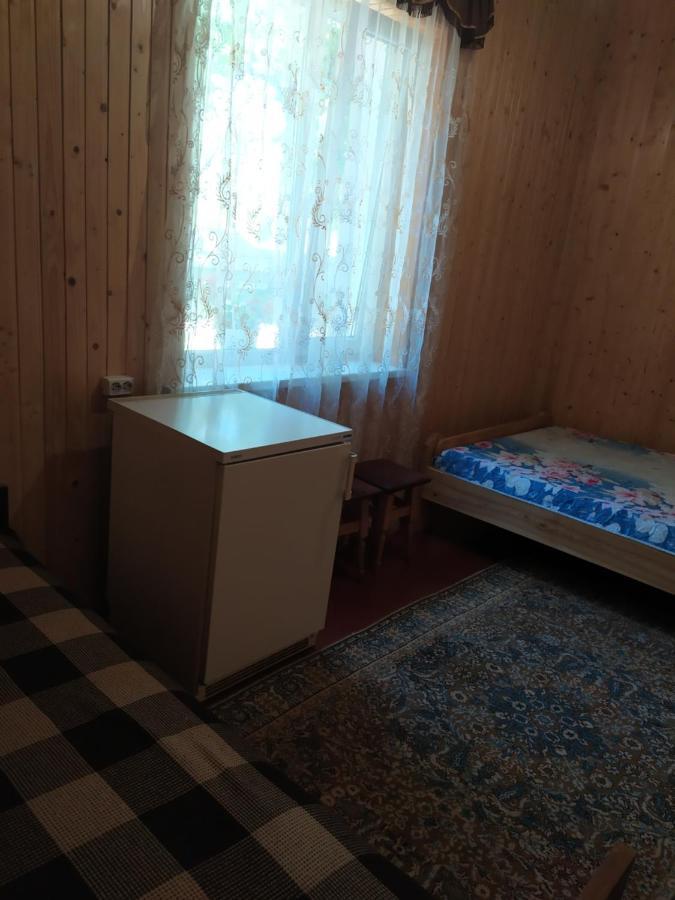Hotel Білий Птах Svityaz' Esterno foto