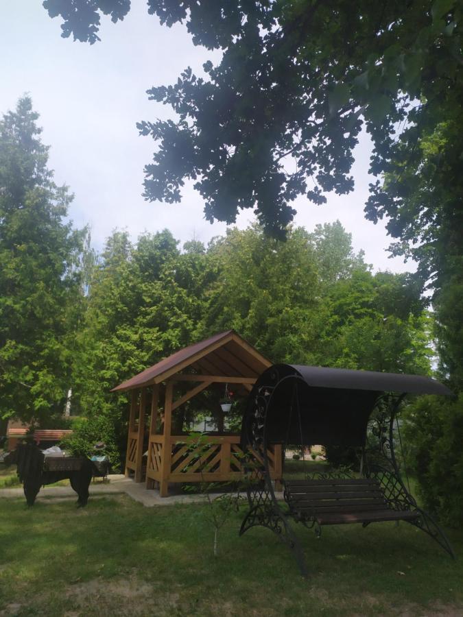 Hotel Білий Птах Svityaz' Esterno foto